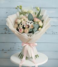 Букет цветов из:  Розы и Лизиантусы в Емельяново