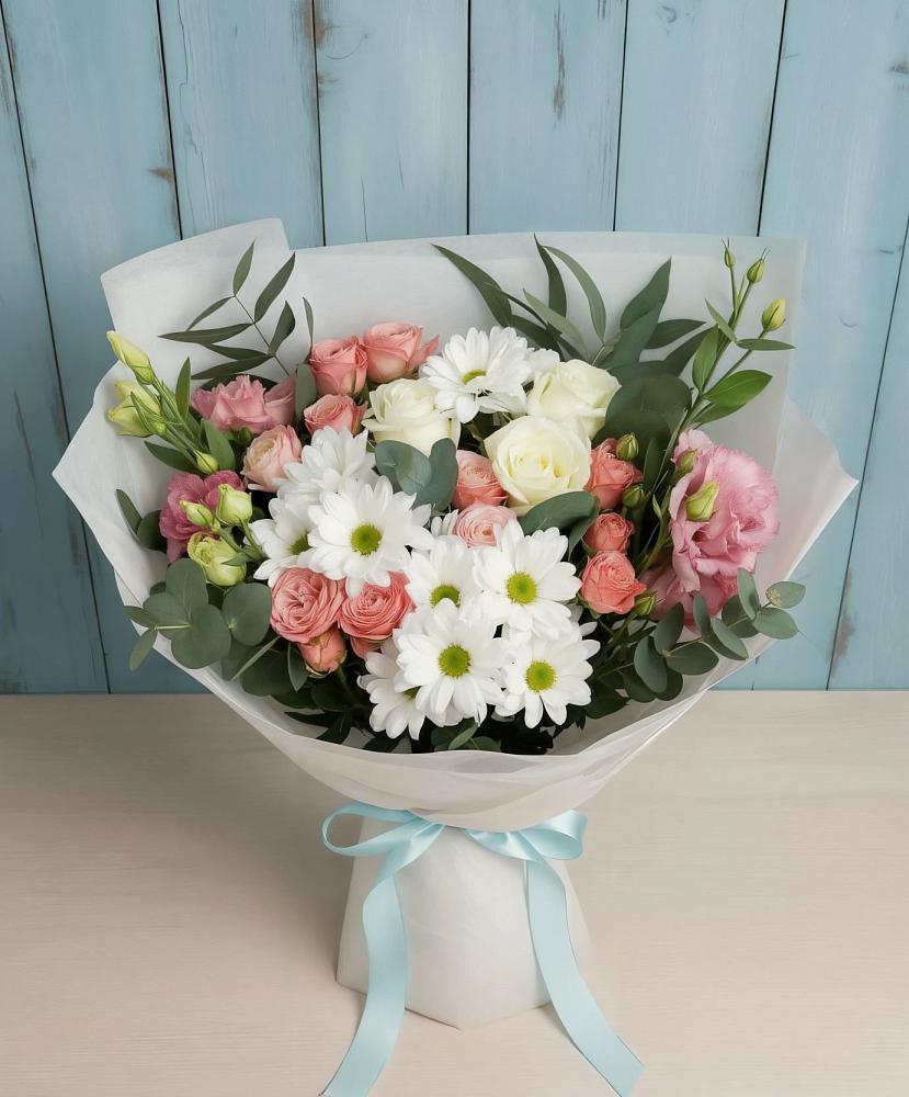 Букет цветов из: Розы, Лизиантусы и Хризантемы в Емельяново