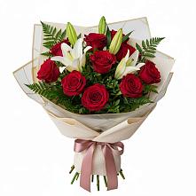 Букет цветов из:  Лилии и Розы в Емельяново