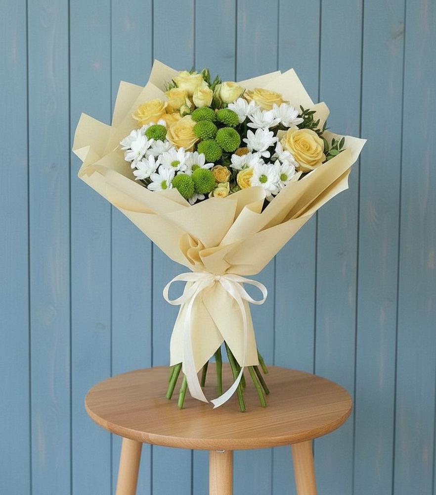 Букет цветов из: Хризантемы и Розы в Емельяново