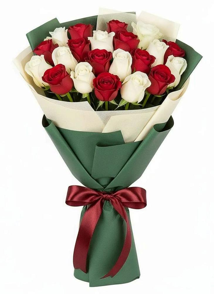 Букет Микс из красных и белых роз в Емельяново