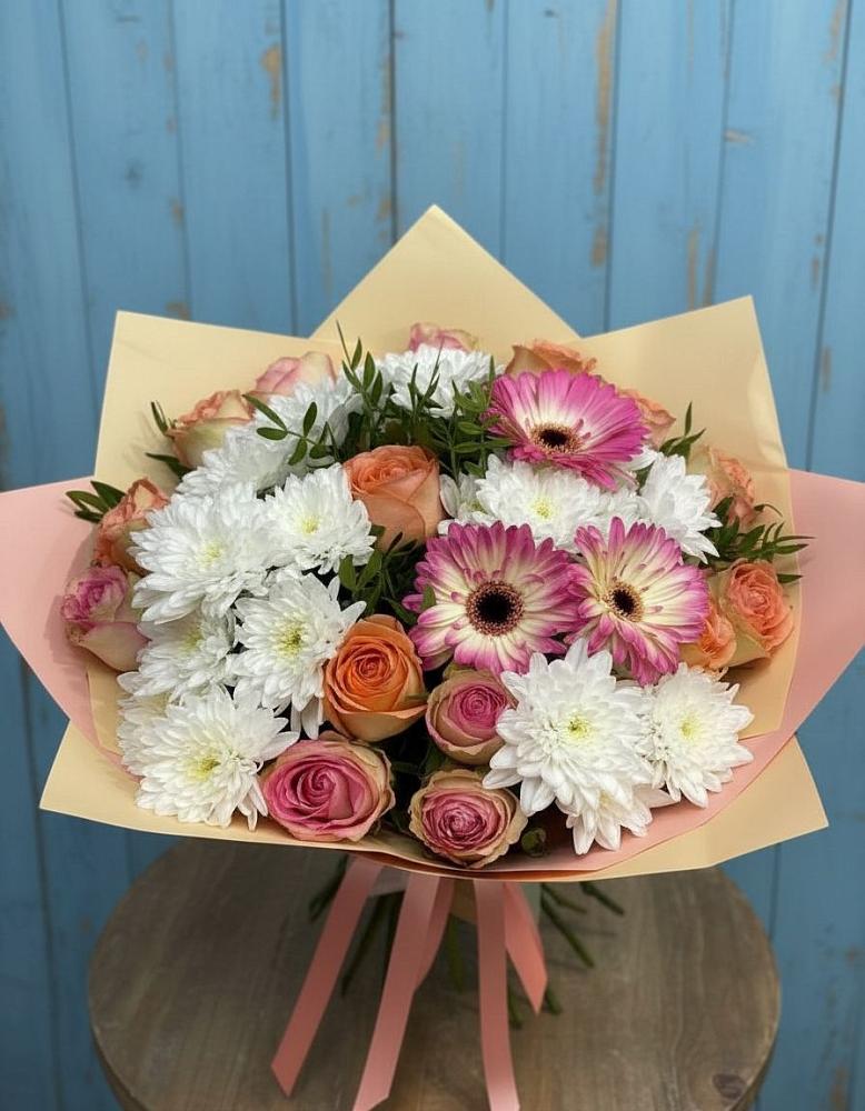 Букет цветов из: Розы, Герберы и Хризантемы в Емельяново